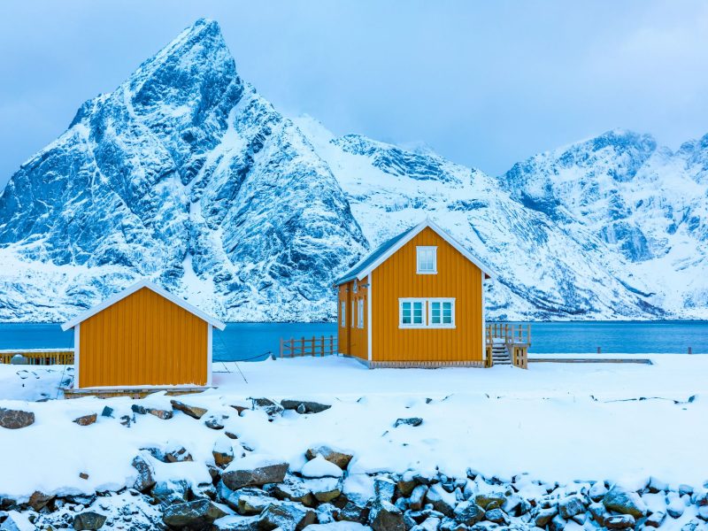 Sakrisøy winter
